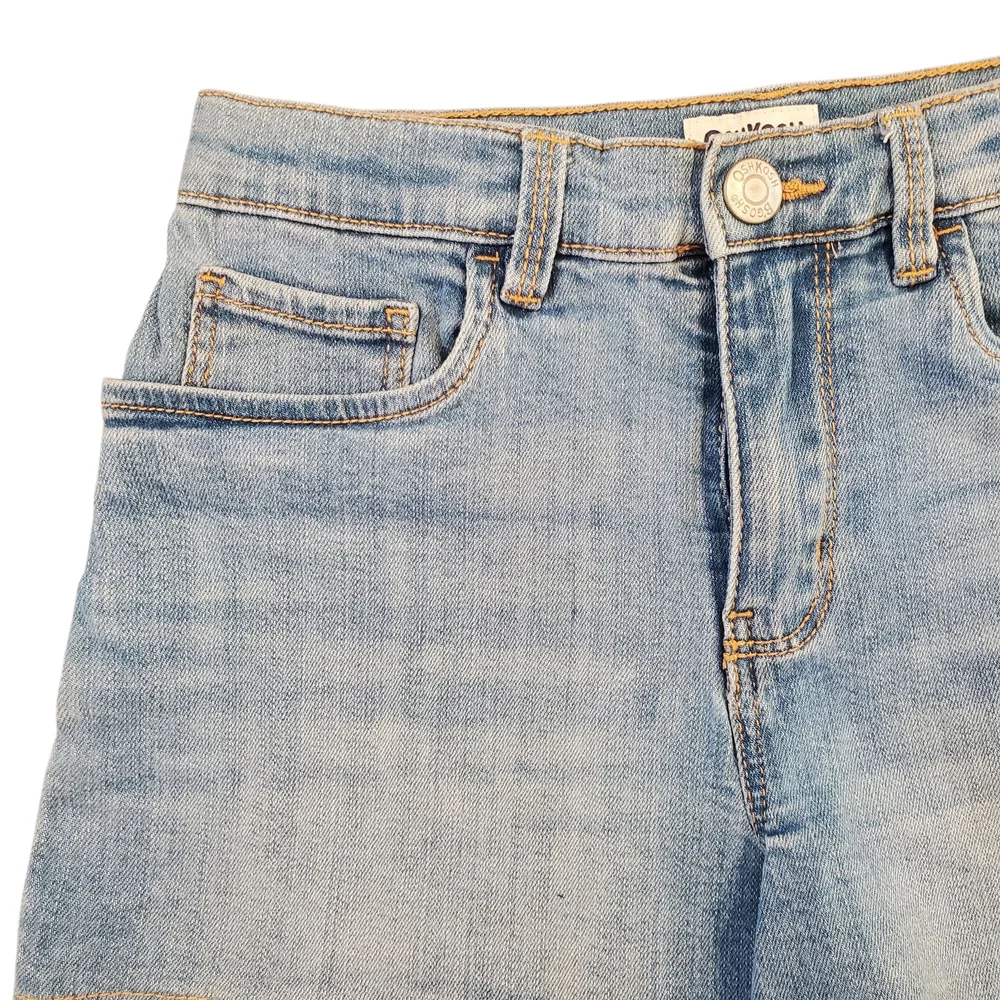 OshKosh Light Blue Lace Trim Denim Shorts Girls 10/10A